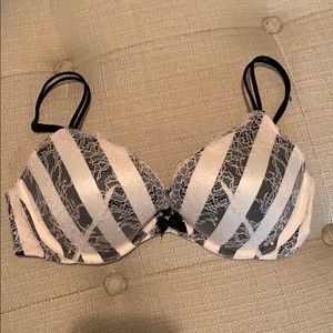 Victoria’s Secret bra